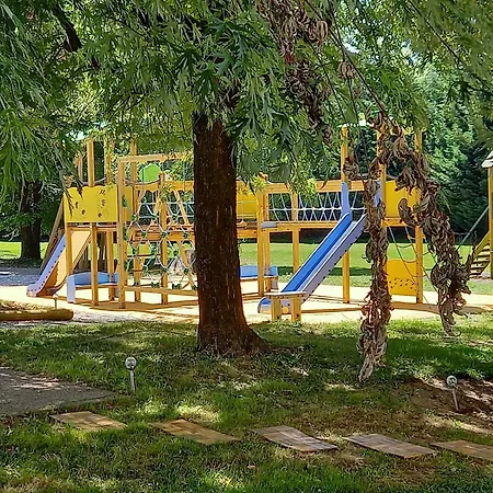 Alexander Park Szálloda 4*