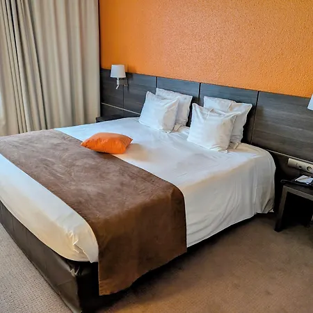 Alexander Park Hotel 4*