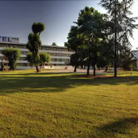 Alexander Park 4*