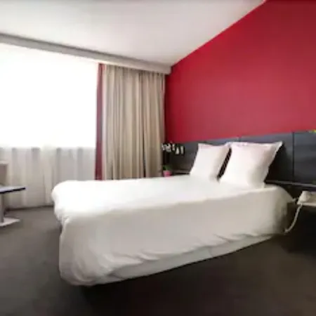 Alexander Park 4*