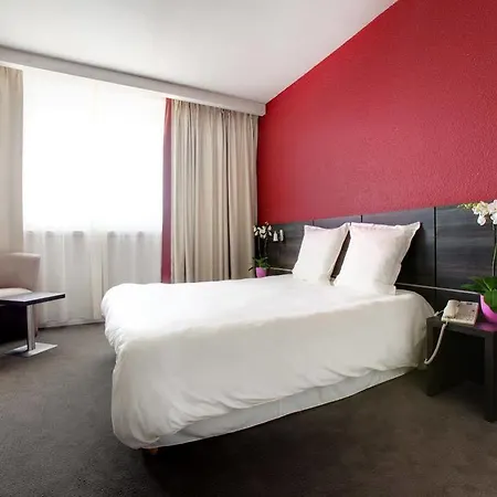Western Alexander Park 4*